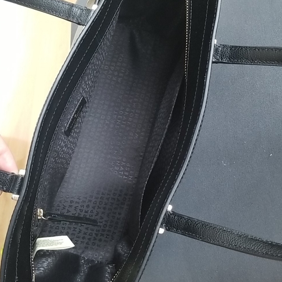 Kate Spade - Picture 2 of 4